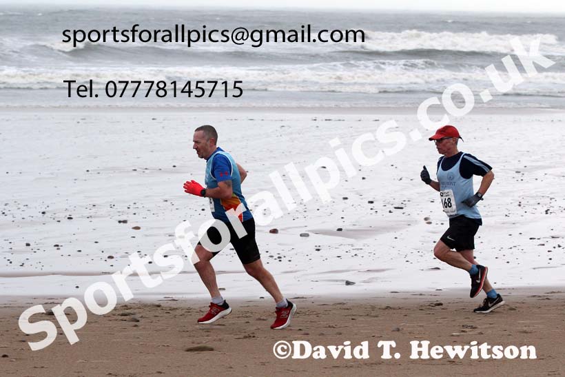 The 2021 Blyth Sands Race, December 5th. Photo: David T. Hewitson/Sports for All Pics